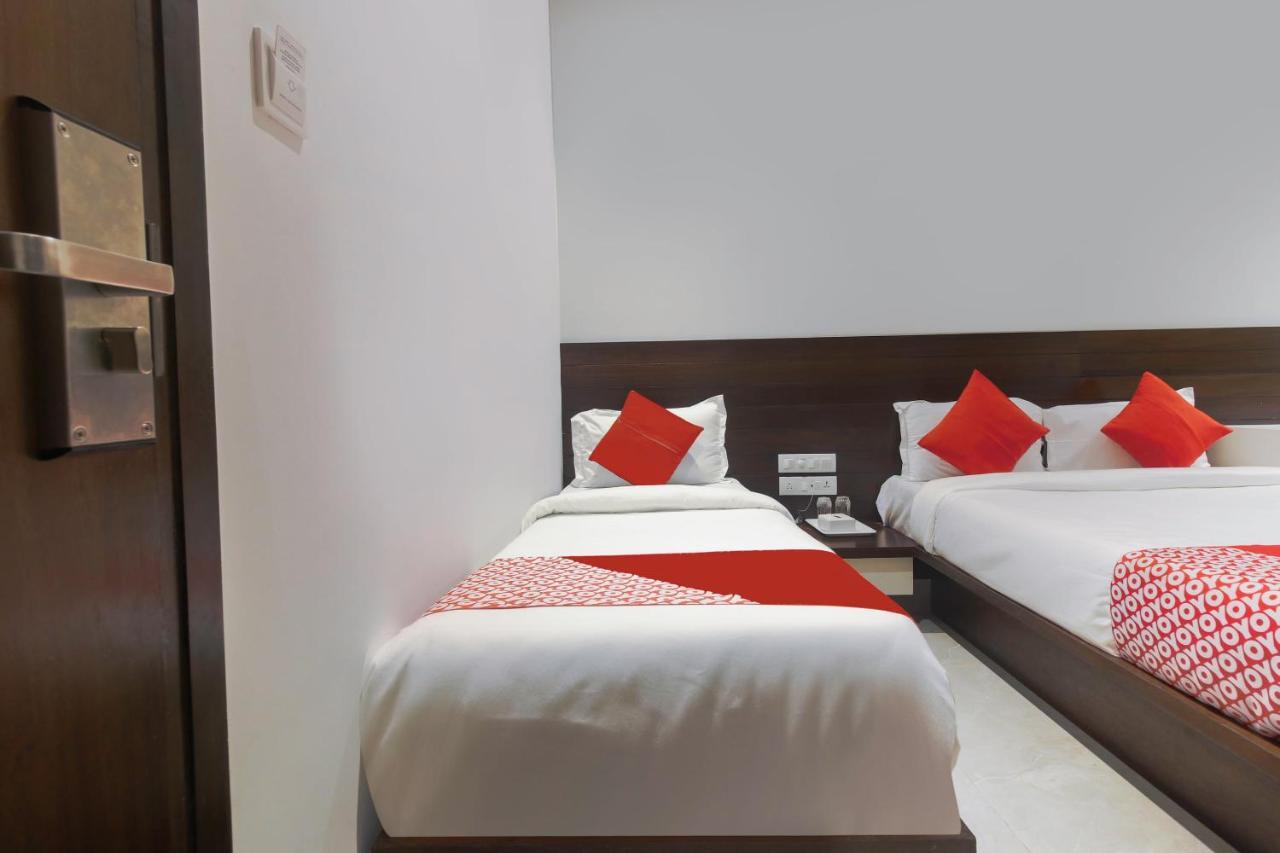 Hotel Flora Suites Mumbai Exterior photo