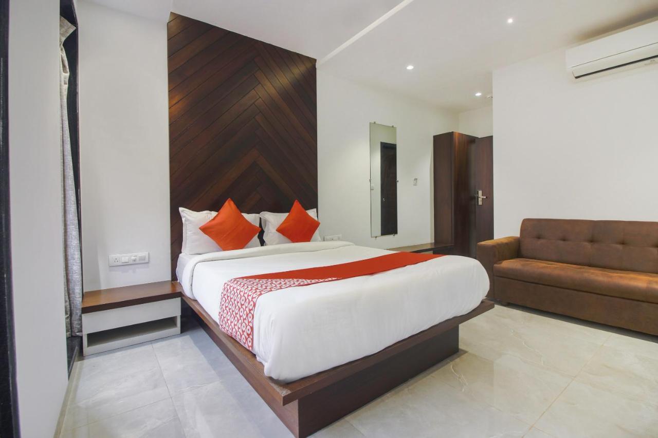 Hotel Flora Suites Mumbai Exterior photo