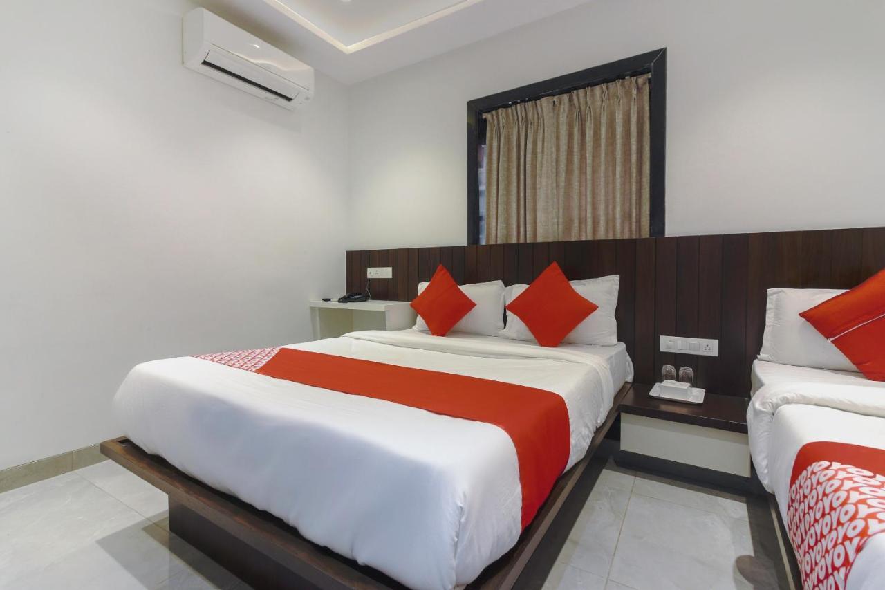 Hotel Flora Suites Mumbai Exterior photo