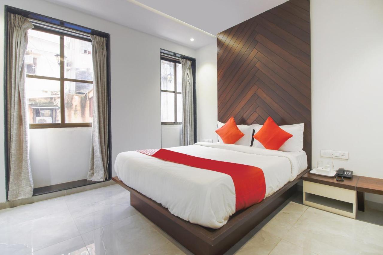 Hotel Flora Suites Mumbai Exterior photo