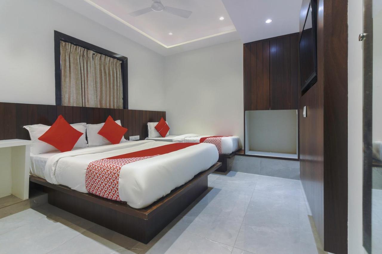 Hotel Flora Suites Mumbai Exterior photo