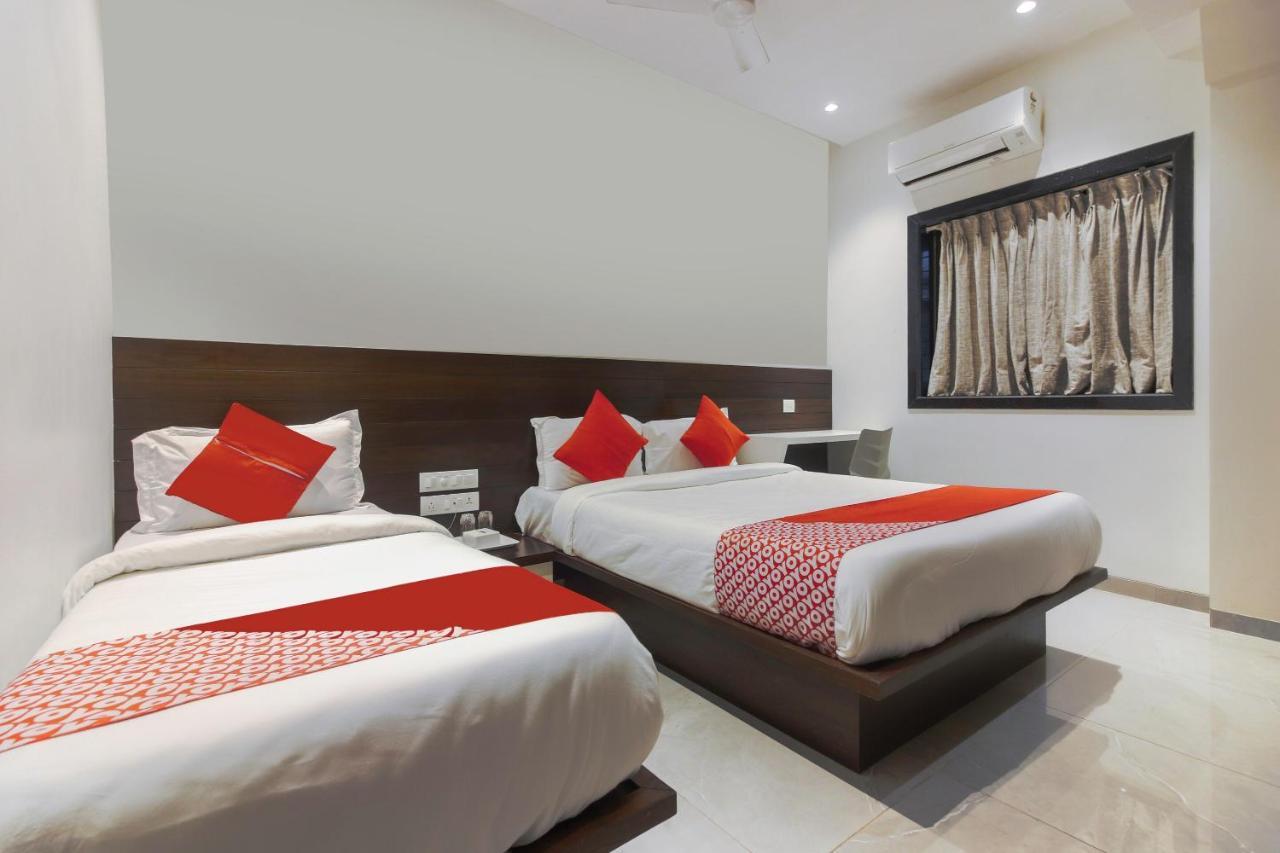 Hotel Flora Suites Mumbai Exterior photo